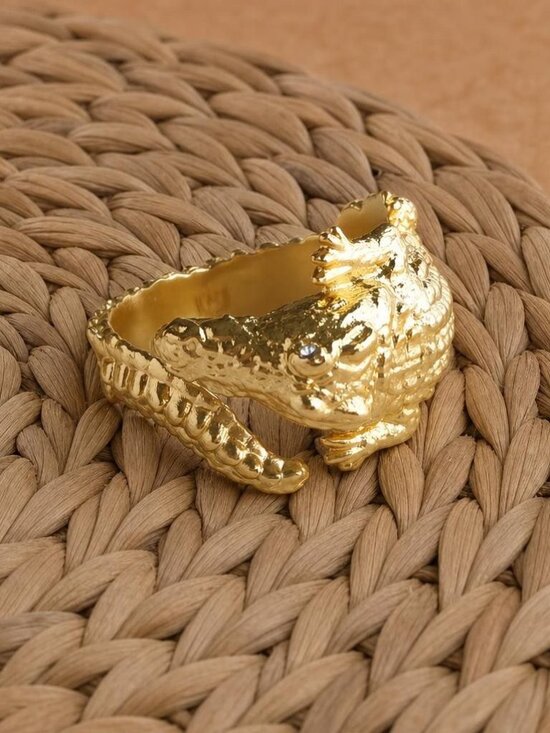 Julie Vos Jewelry - Julie Vos Alligator Ring, Gold, Size 7